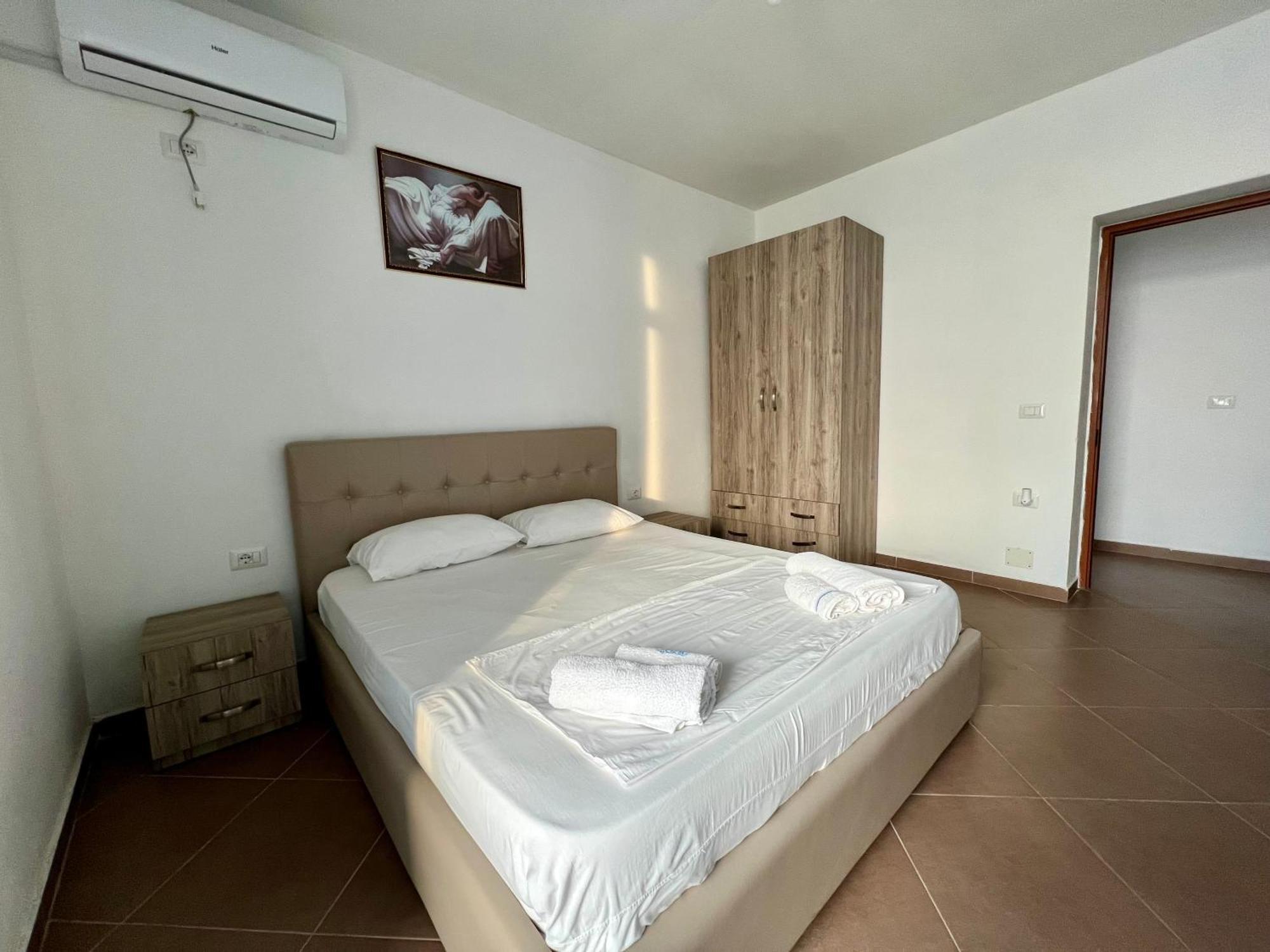 Redi'S Seaview Apartments Saranda Zewnętrze zdjęcie