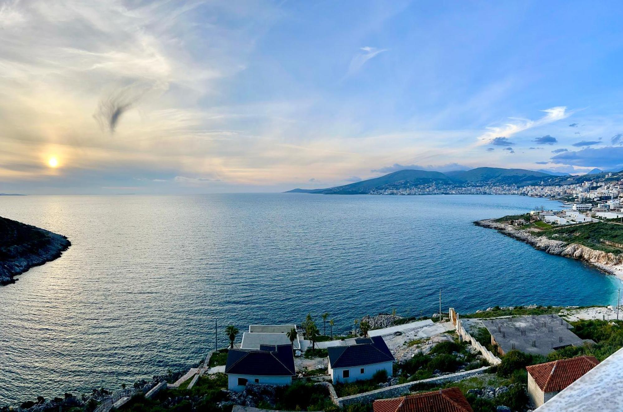 Redi'S Seaview Apartments Saranda Zewnętrze zdjęcie
