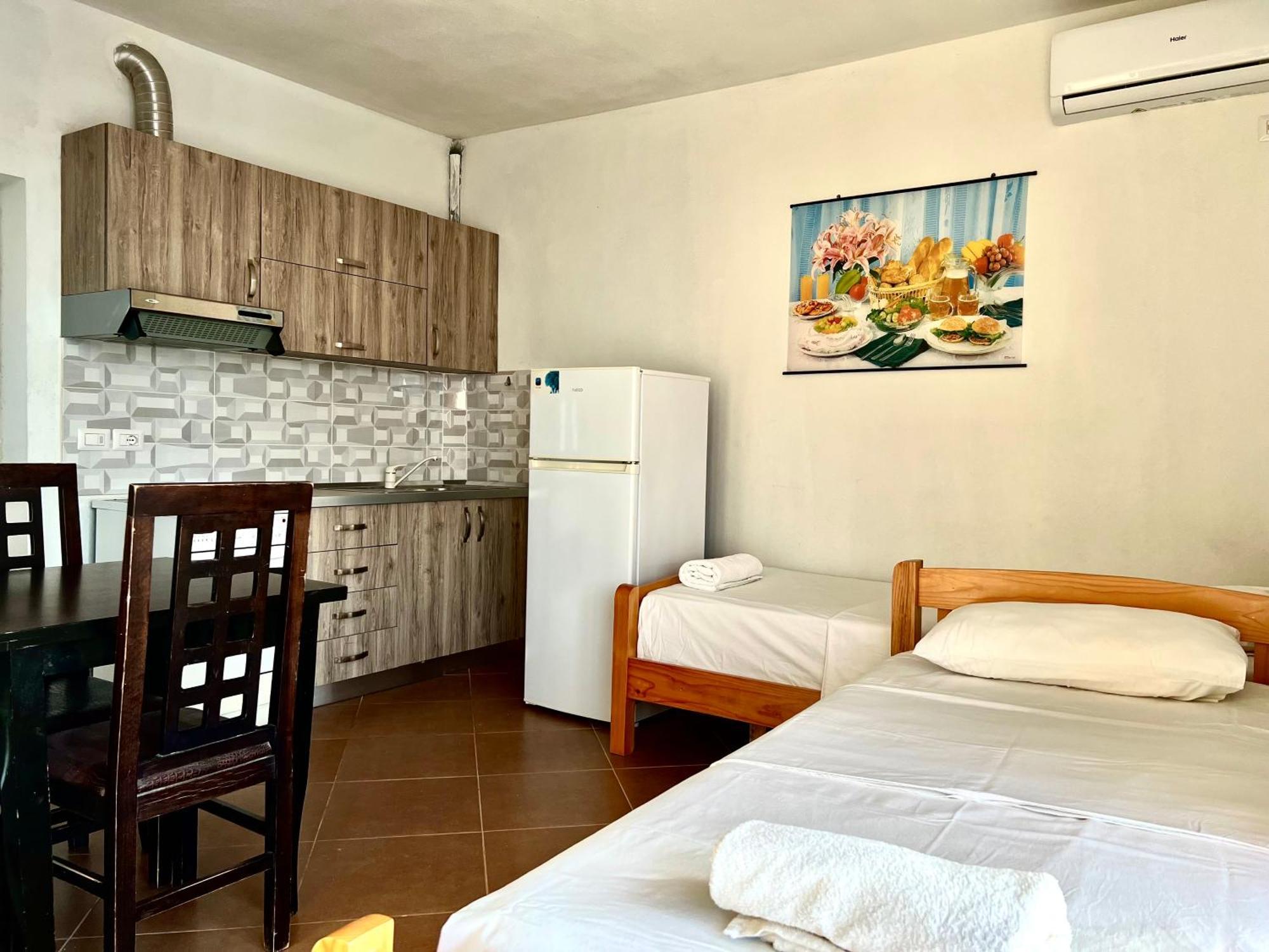 Redi'S Seaview Apartments Saranda Zewnętrze zdjęcie