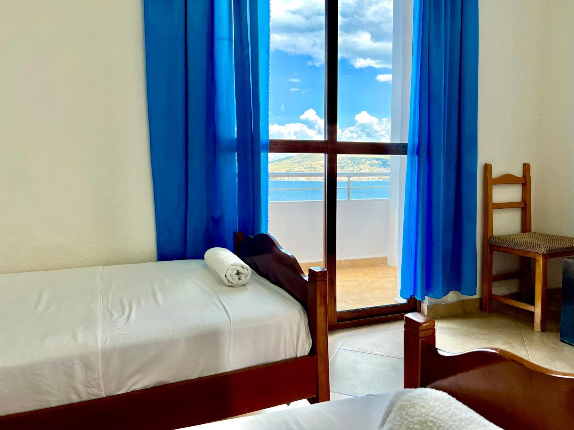 Redi'S Seaview Apartments Saranda Zewnętrze zdjęcie