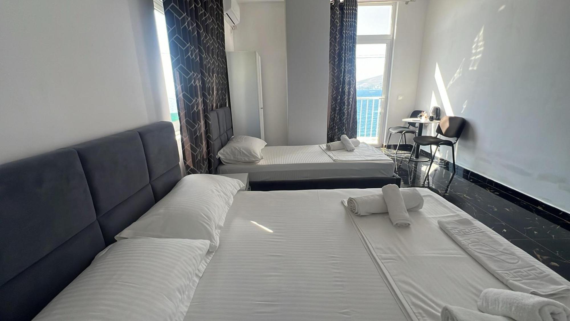 Redi'S Seaview Apartments Saranda Zewnętrze zdjęcie